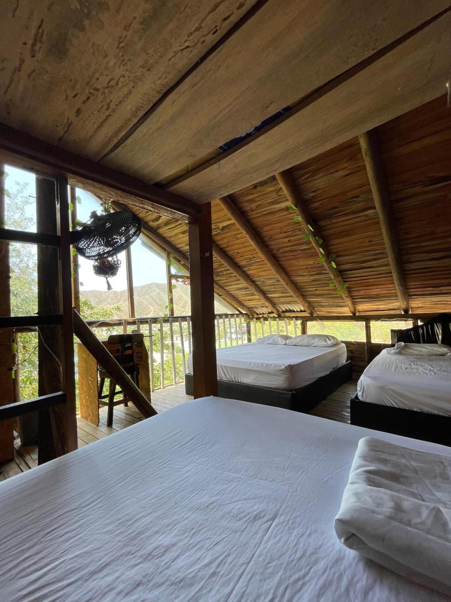 Tamarindo Beach Hostel Таганга Екстер'єр фото