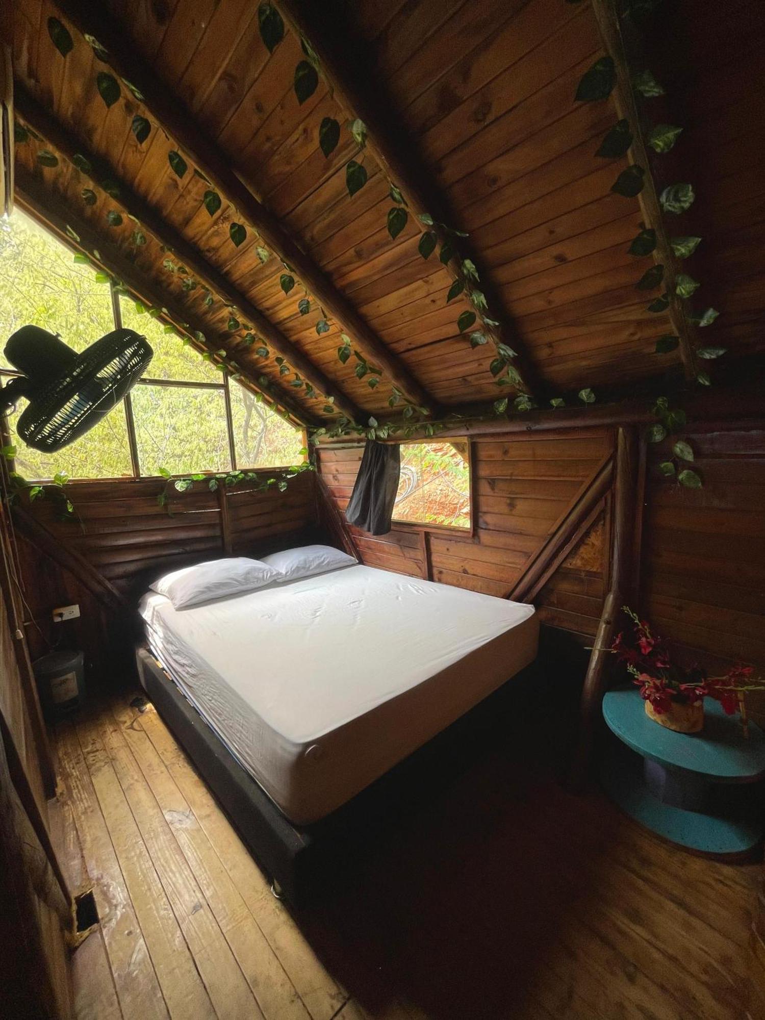 Tamarindo Beach Hostel Таганга Екстер'єр фото
