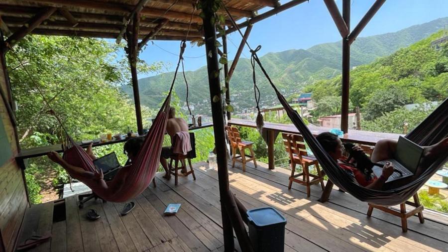 Tamarindo Beach Hostel Таганга Екстер'єр фото
