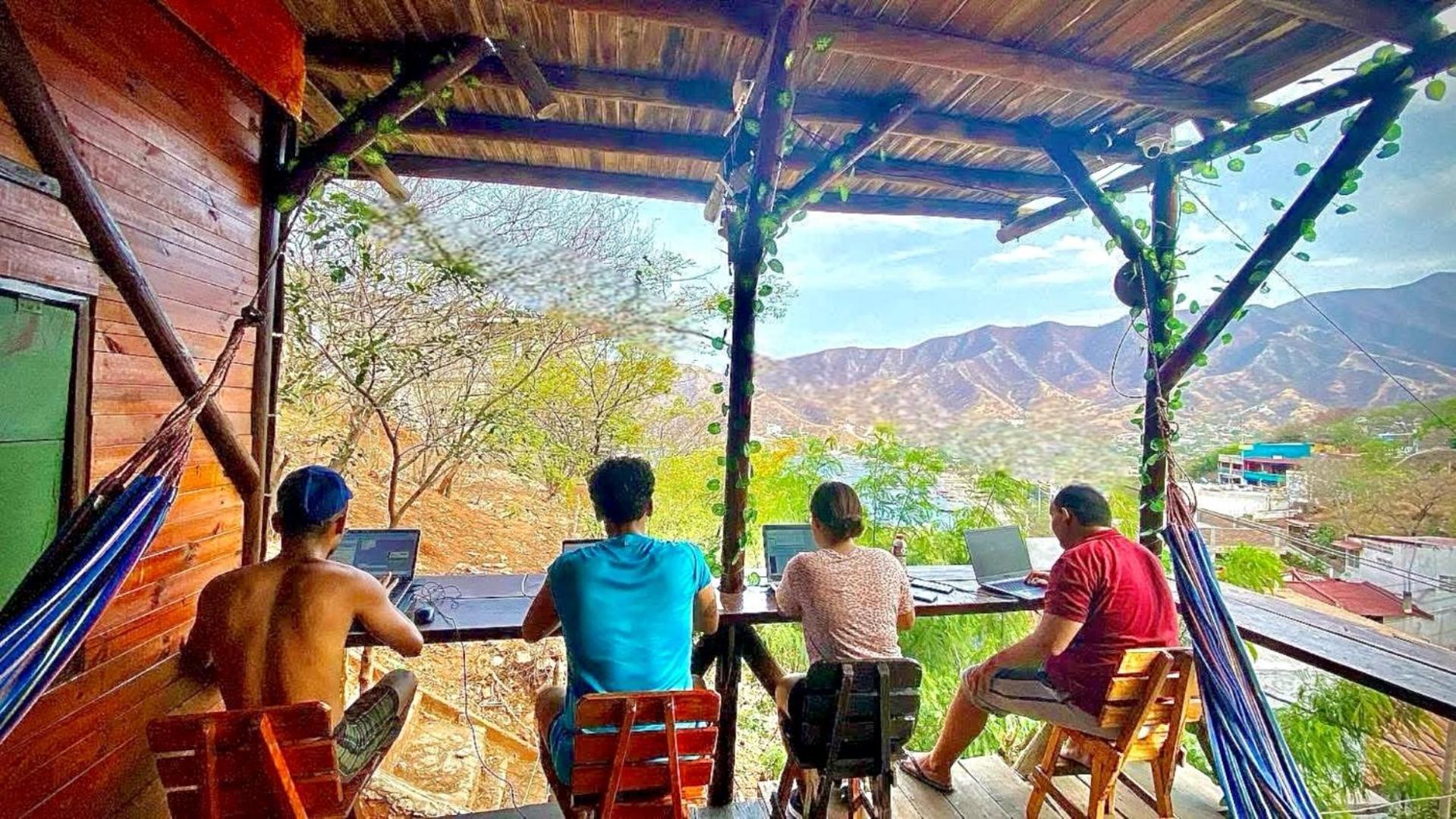 Tamarindo Beach Hostel Таганга Екстер'єр фото