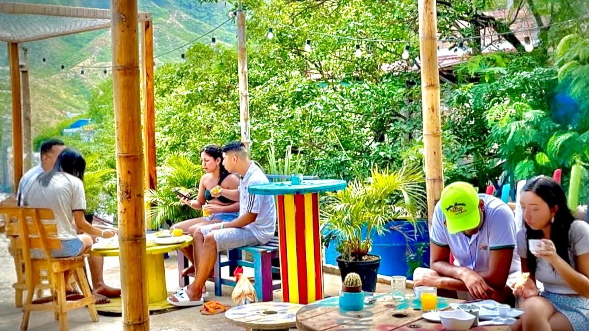 Tamarindo Beach Hostel Таганга Екстер'єр фото
